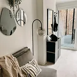 Aparthotel Bhh Living - Zentrale Lage, Ruhige Naechte, Perfekter Komfort Dusseldorf