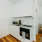 Bhh Living - Zentrale Lage, Ruhige Naechte, Perfekter Komfort Dusseldorf