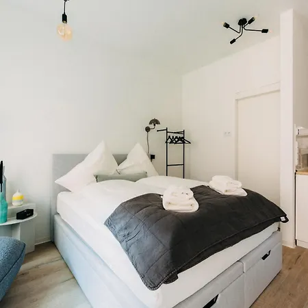 Bhh Living - Zentrale Lage, Ruhige Naechte, Perfekter Komfort