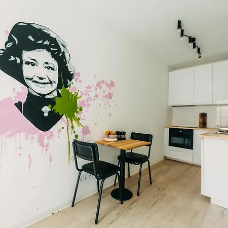 Aparthotel Bhh Living - Zentrale Lage, Ruhige Naechte, Perfekter Komfort Düsseldorf