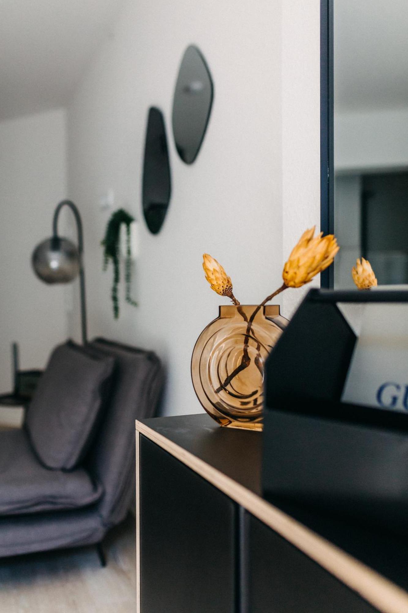 Aparthotel Bhh Living - Zentrale Lage, Ruhige Nächte, Perfekter Komfort 3*