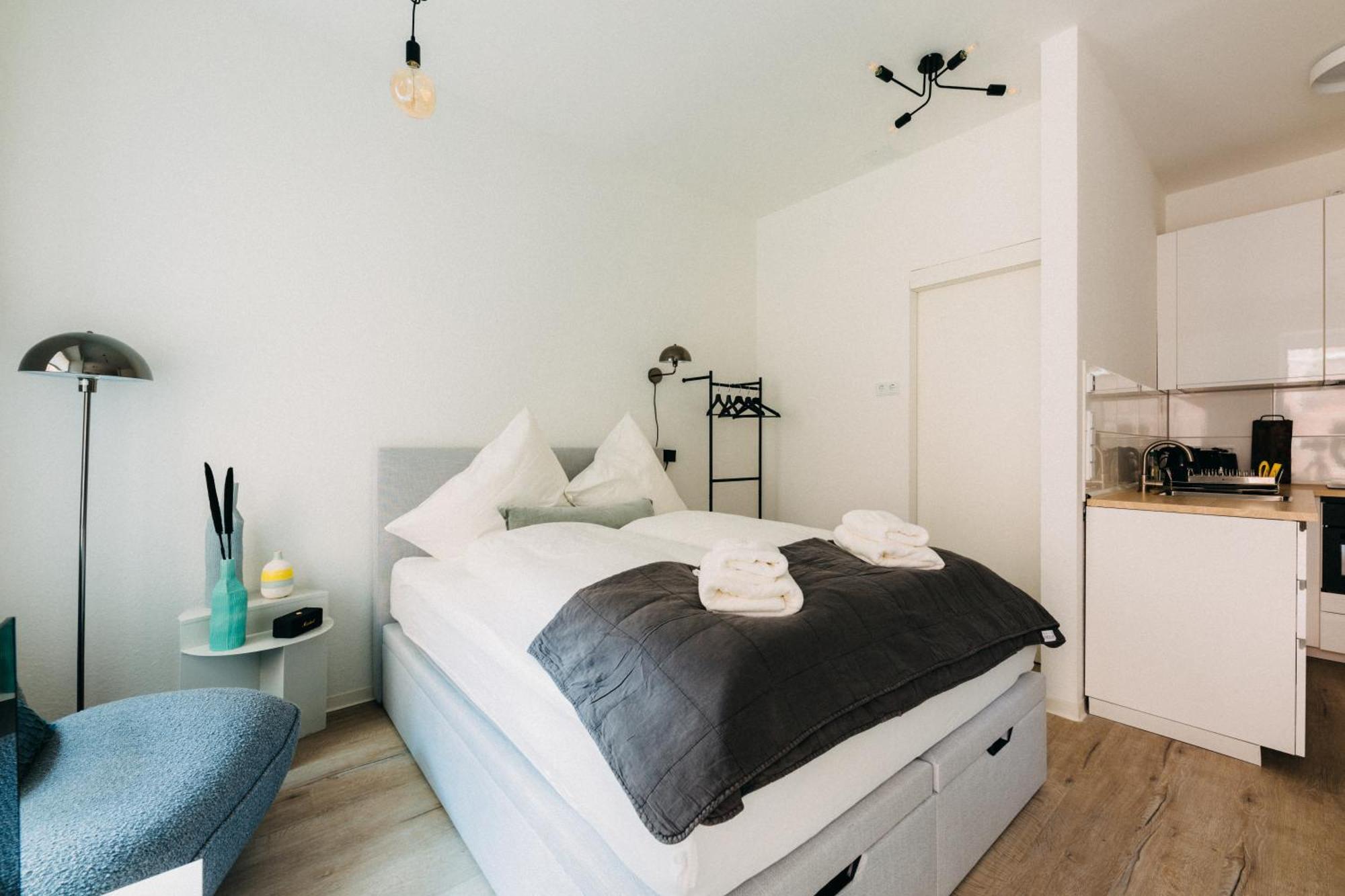 Bhh Living - Zentrale Lage, Ruhige Nächte, Perfekter Komfort