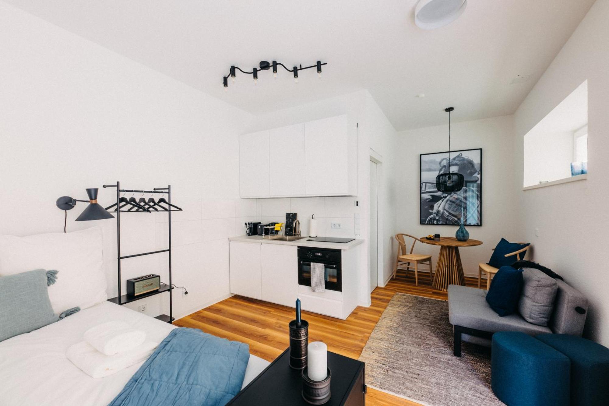 Bhh Living - Zentrale Lage, Ruhige Nächte, Perfekter Komfort Düsseldorf