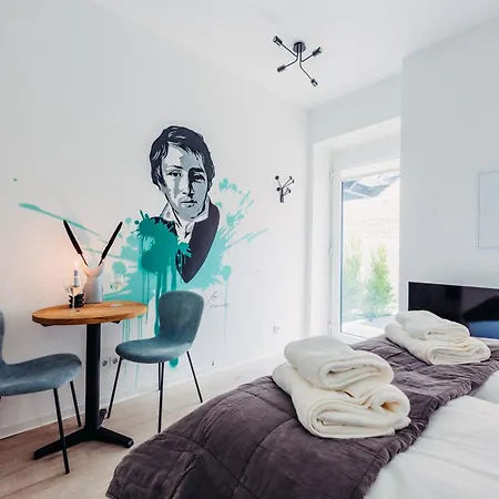 Bhh Living - Zentrale Lage, Ruhige Nächte, Perfekter Komfort