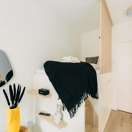 Bhh Living - Zentrale Lage, Ruhige Nächte, Perfekter Komfort Aparthotel 3*