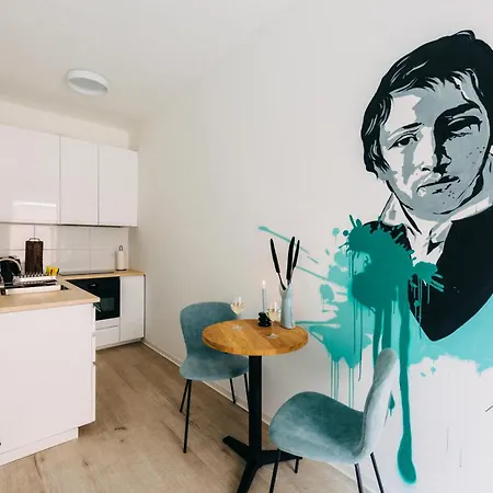 Bhh Living - Zentrale Lage, Ruhige Nächte, Perfekter Komfort Aparthotel