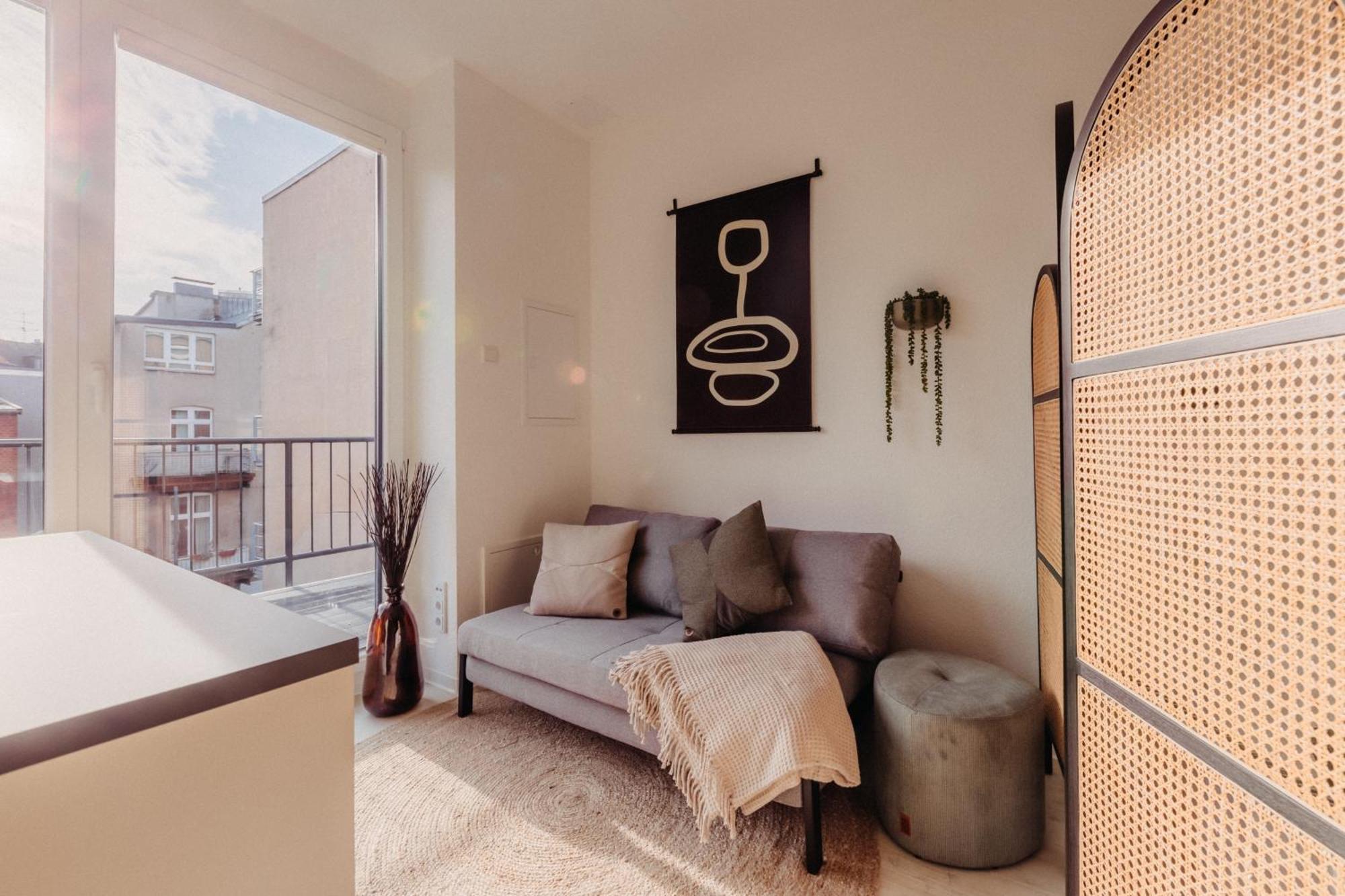 Aparthotel Bhh Living - Zentrale Lage, Ruhige Naechte, Perfekter Komfort