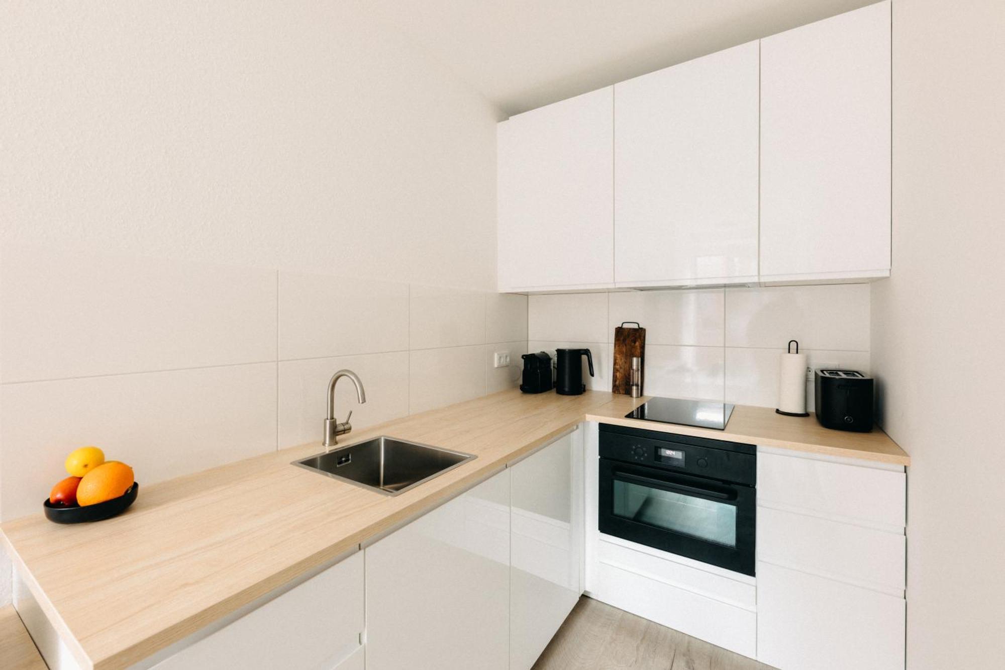 Bhh Living - Zentrale Lage, Ruhige Naechte, Perfekter Komfort