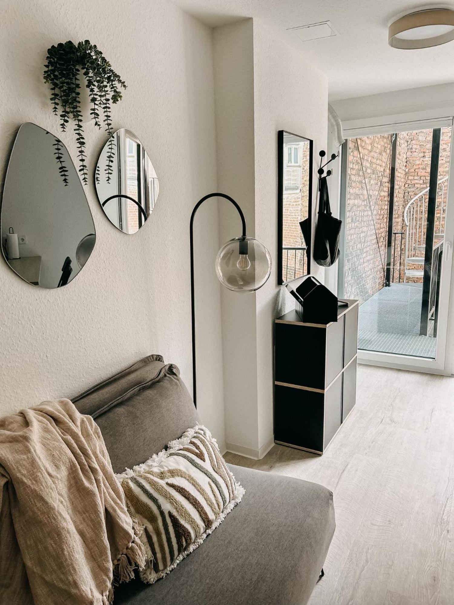 Aparthotel Bhh Living - Zentrale Lage, Ruhige Naechte, Perfekter Komfort Düsseldorf