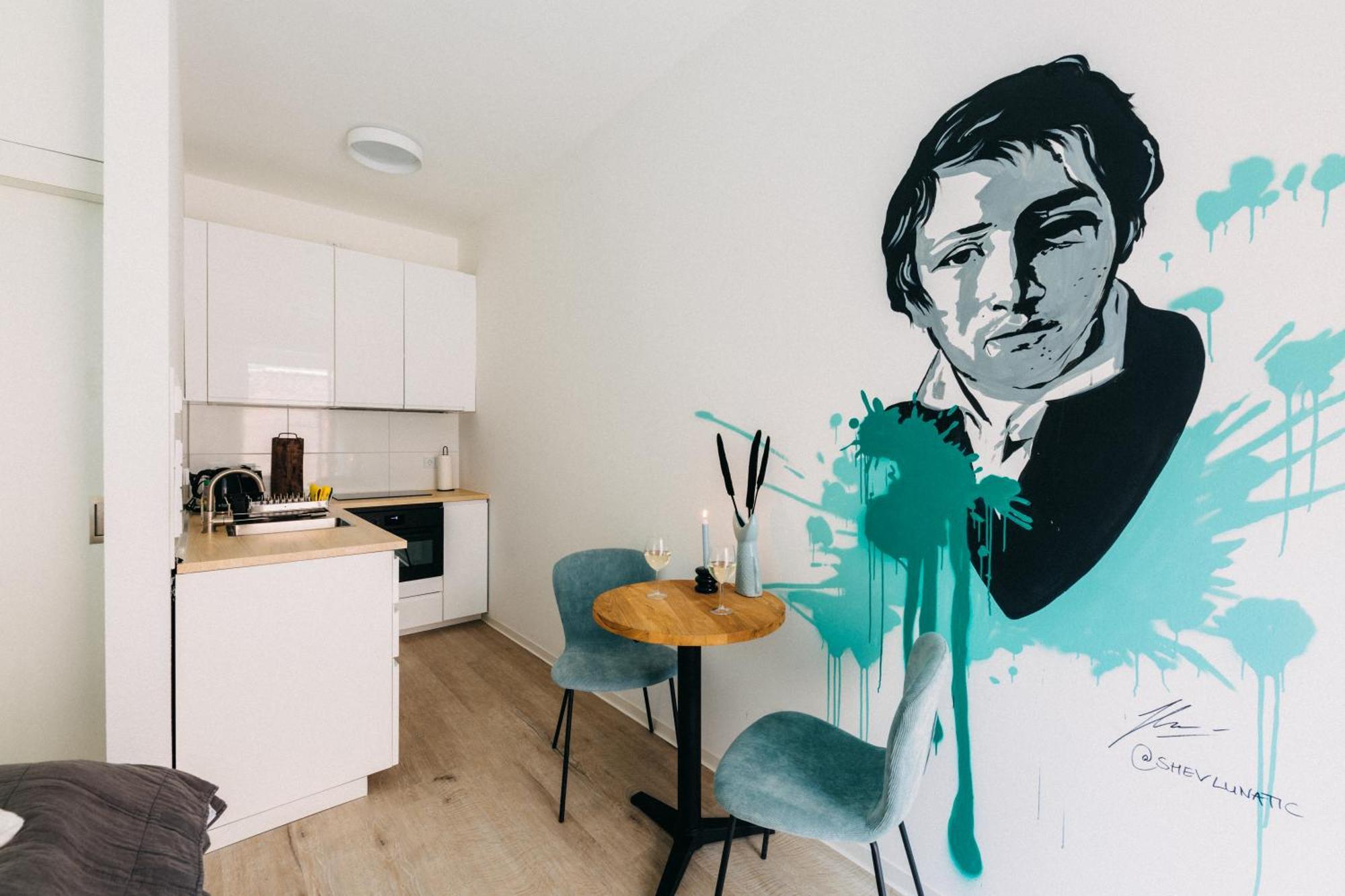 Bhh Living - Zentrale Lage, Ruhige Naechte, Perfekter Komfort Aparthotel