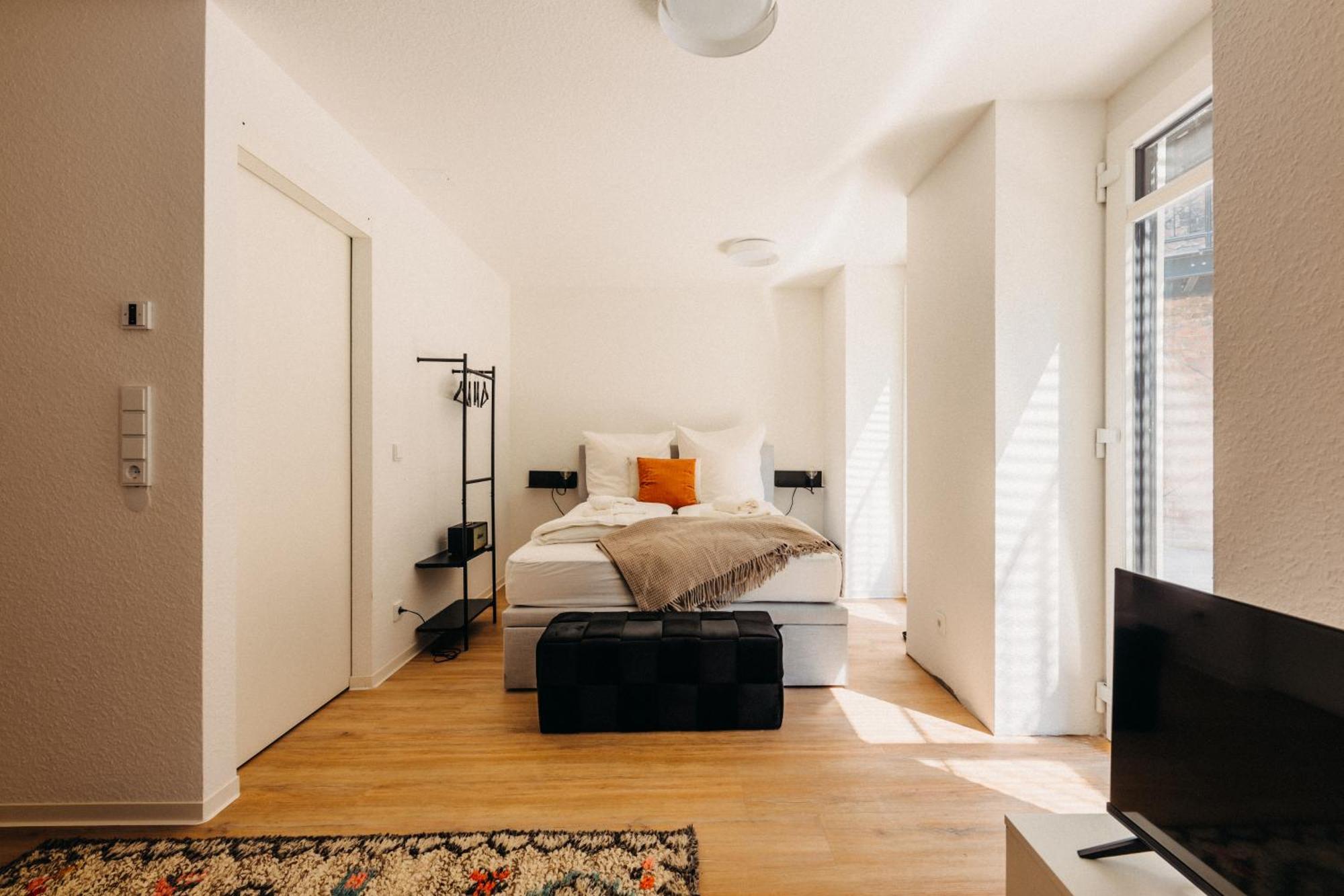 Aparthotel Bhh Living - Zentrale Lage, Ruhige Naechte, Perfekter Komfort Düsseldorf